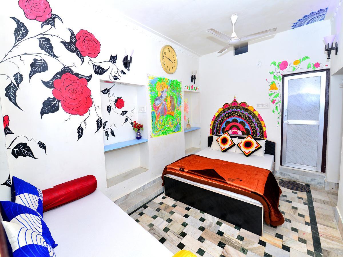 L G Guest House Jodhpur  Oda fotoğraf